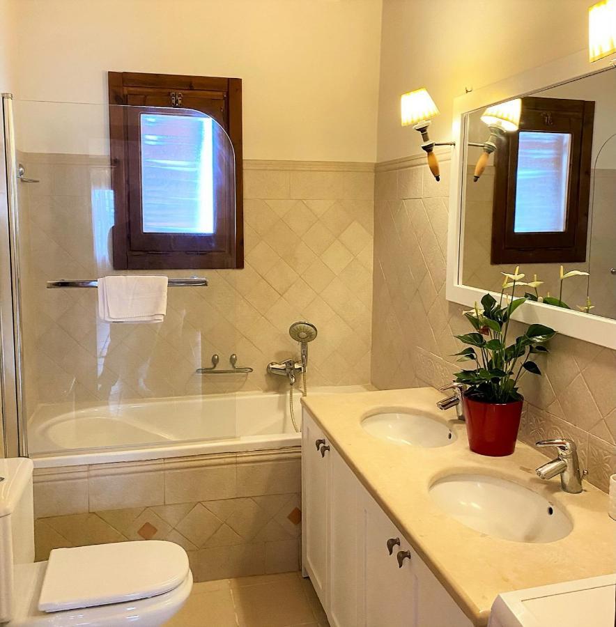 Eros Villa Asterion ภายนอก รูปภาพ