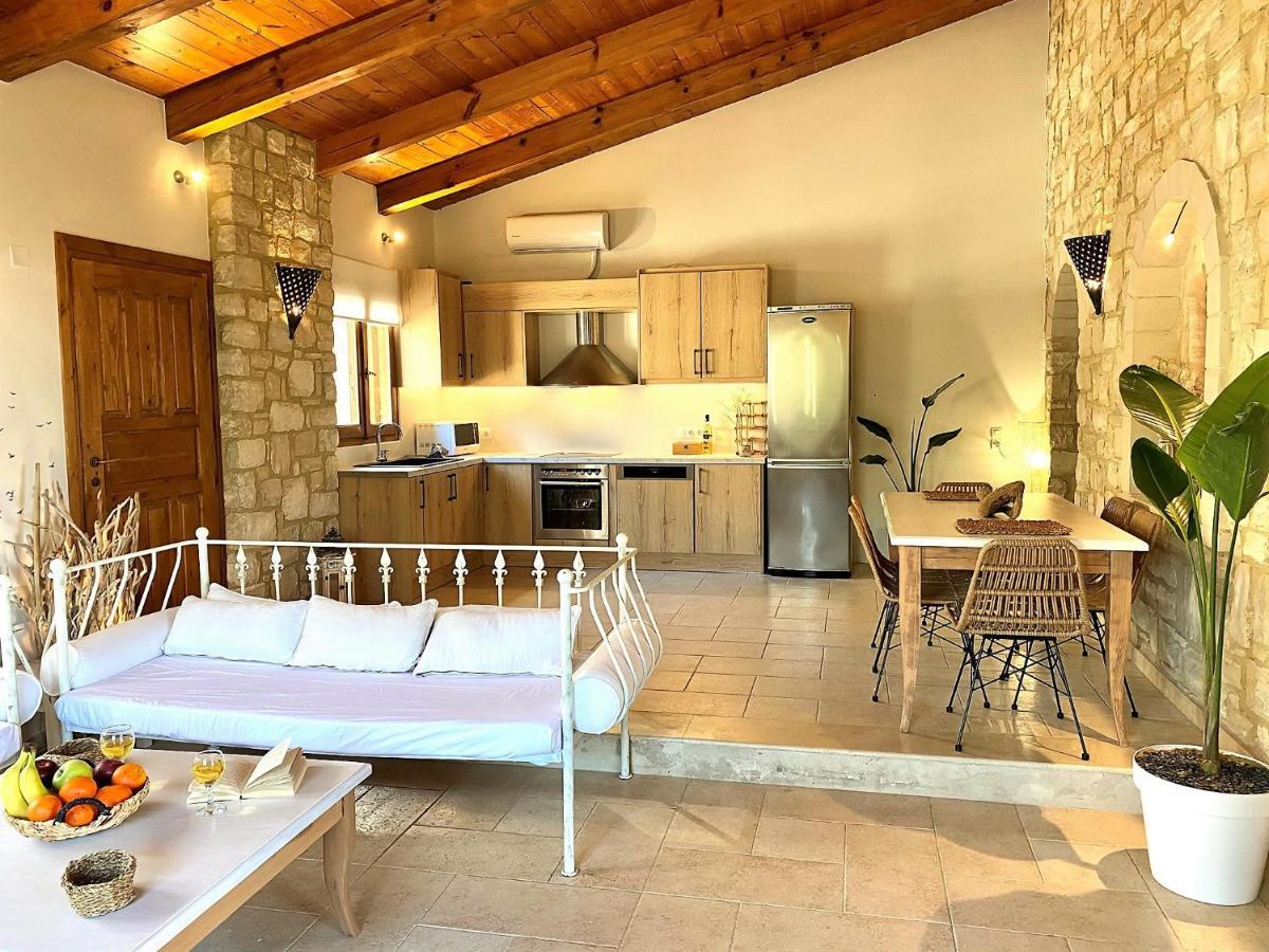 Eros Villa Asterion ภายนอก รูปภาพ